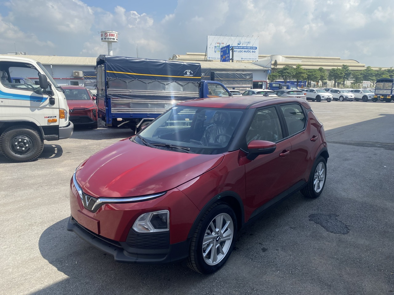 Vinfast VF5 PLUS Đỏ